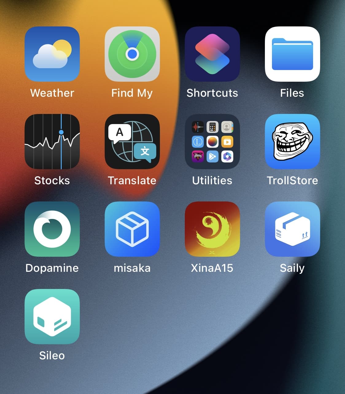 Sileo und Saily auf dem Startbildschirm nach dem Jailbreak mit XinaA15 v2.