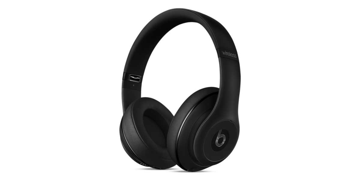 Beats Studio Pro.