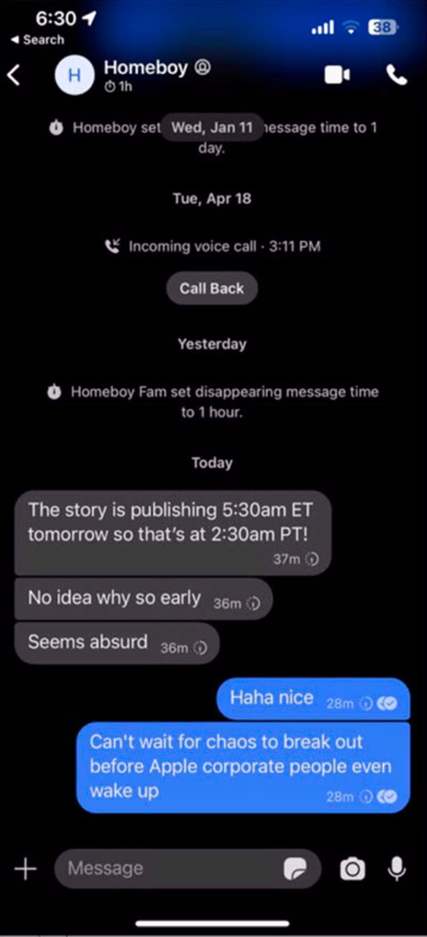 Screenshot zeigt einen Austausch zwischen einem WSJ -Journalisten und Andre Aude, der ihm vertrauliche Informationen über die Journal -App schickt.
