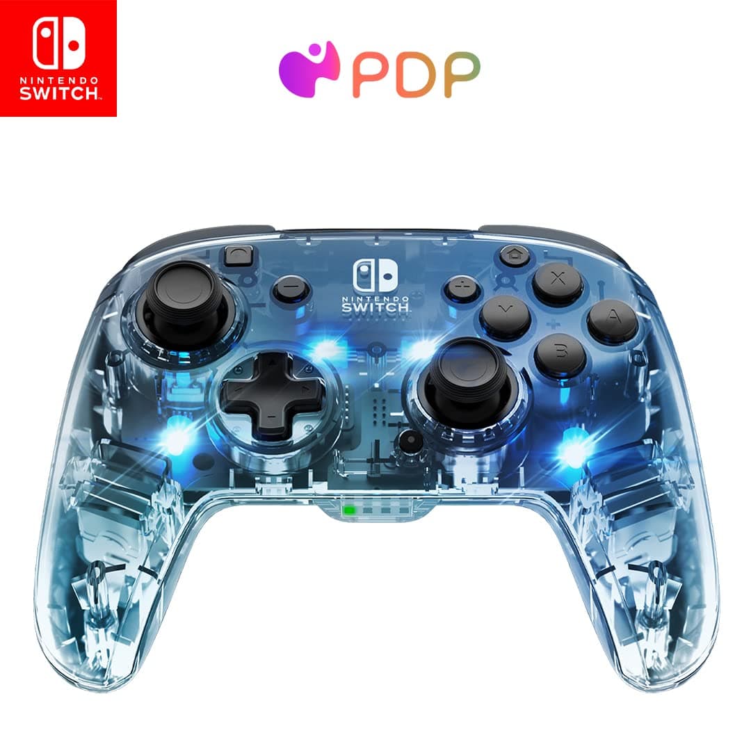 PDP Pro -Controller für Nintendo Switch Clear mit RGB -Lichtern.