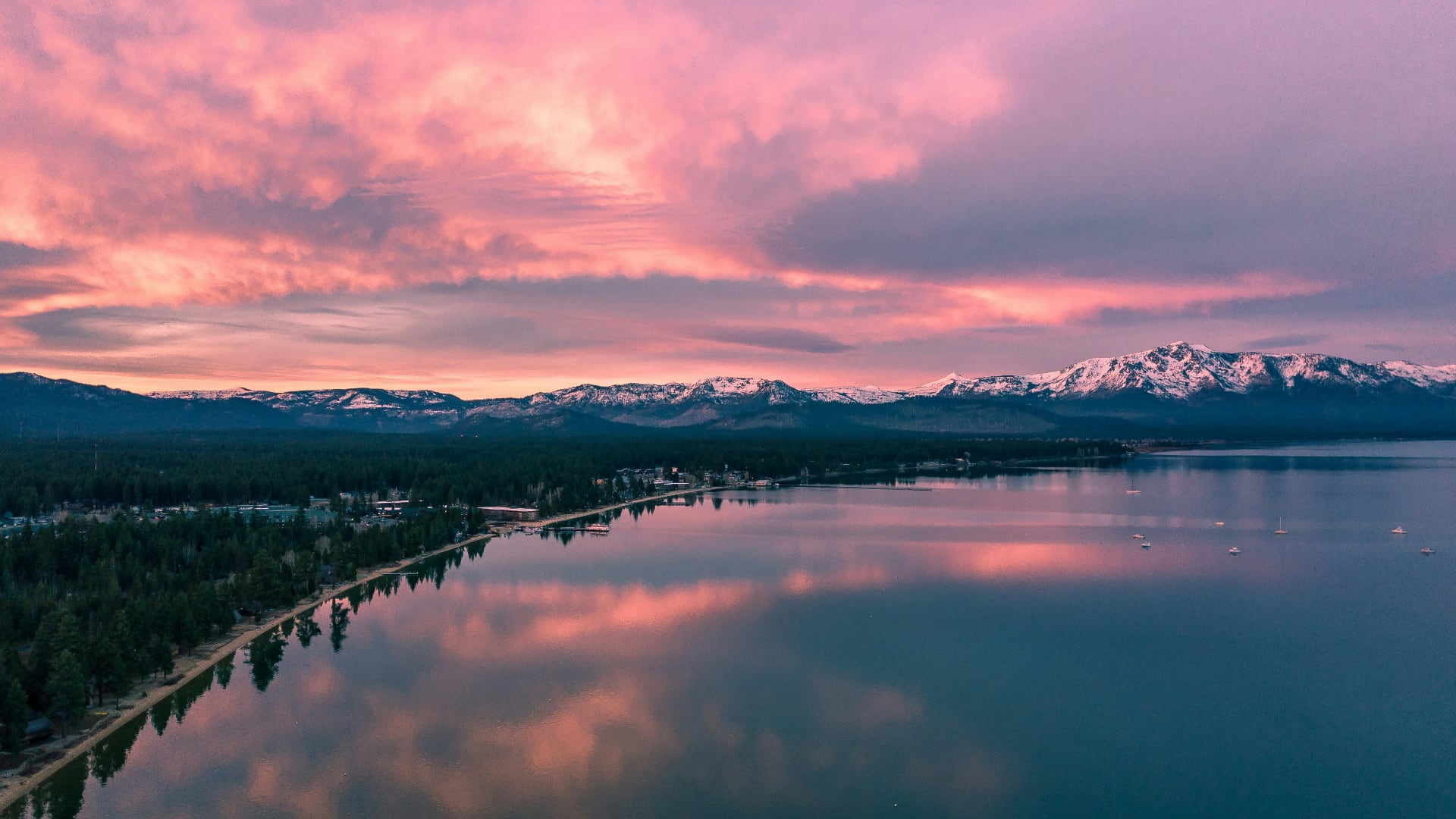 Aerial image of Lake Tahoe at dusk.
