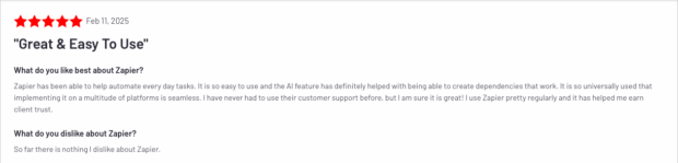 avis d'un client qui Trouve zapier Super et facile à utiliser