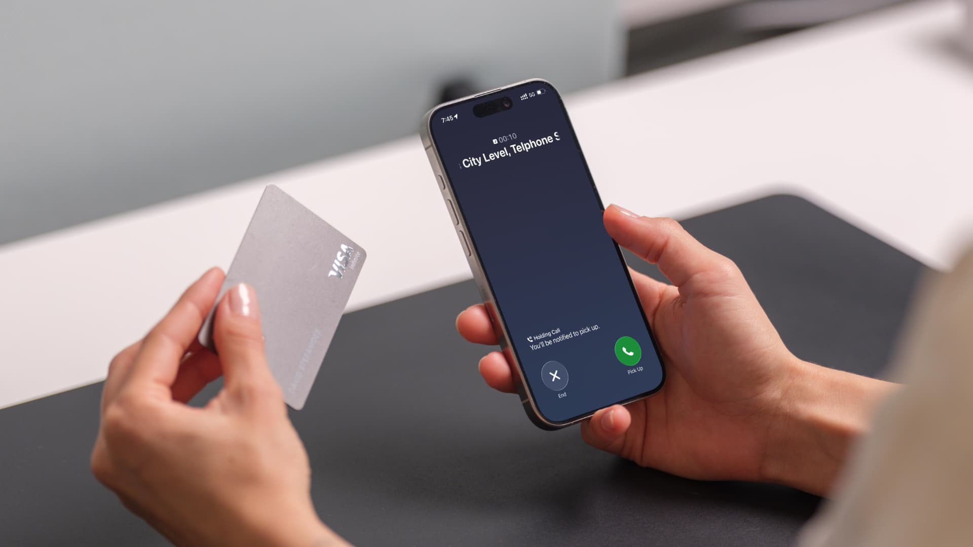 So lassen Sie Ihr iPhone während eines Anrufs in der Warteschleife auf Sie warten