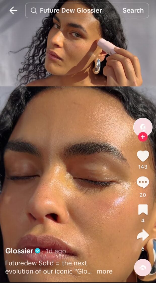 Pubblictà di Future Dew di Glossier